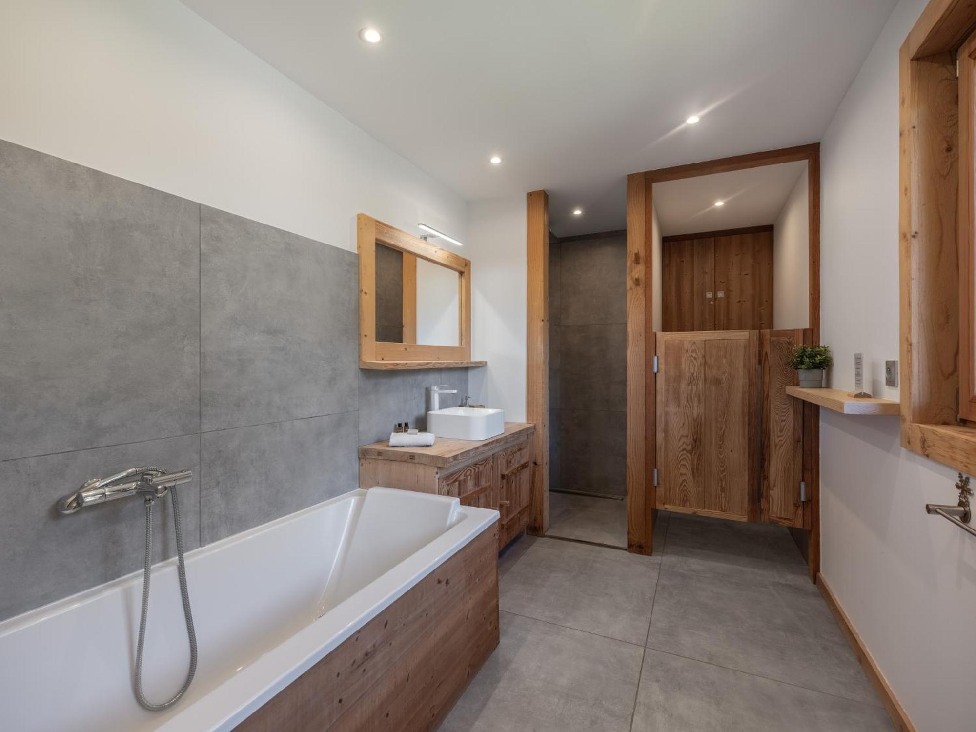 Chalet 1100 - Bo Immobilier Chatel - A Mi-Chemin Du Centre Et Du Linga - Jacuzzi Sauna Et Cheminee エクステリア 写真