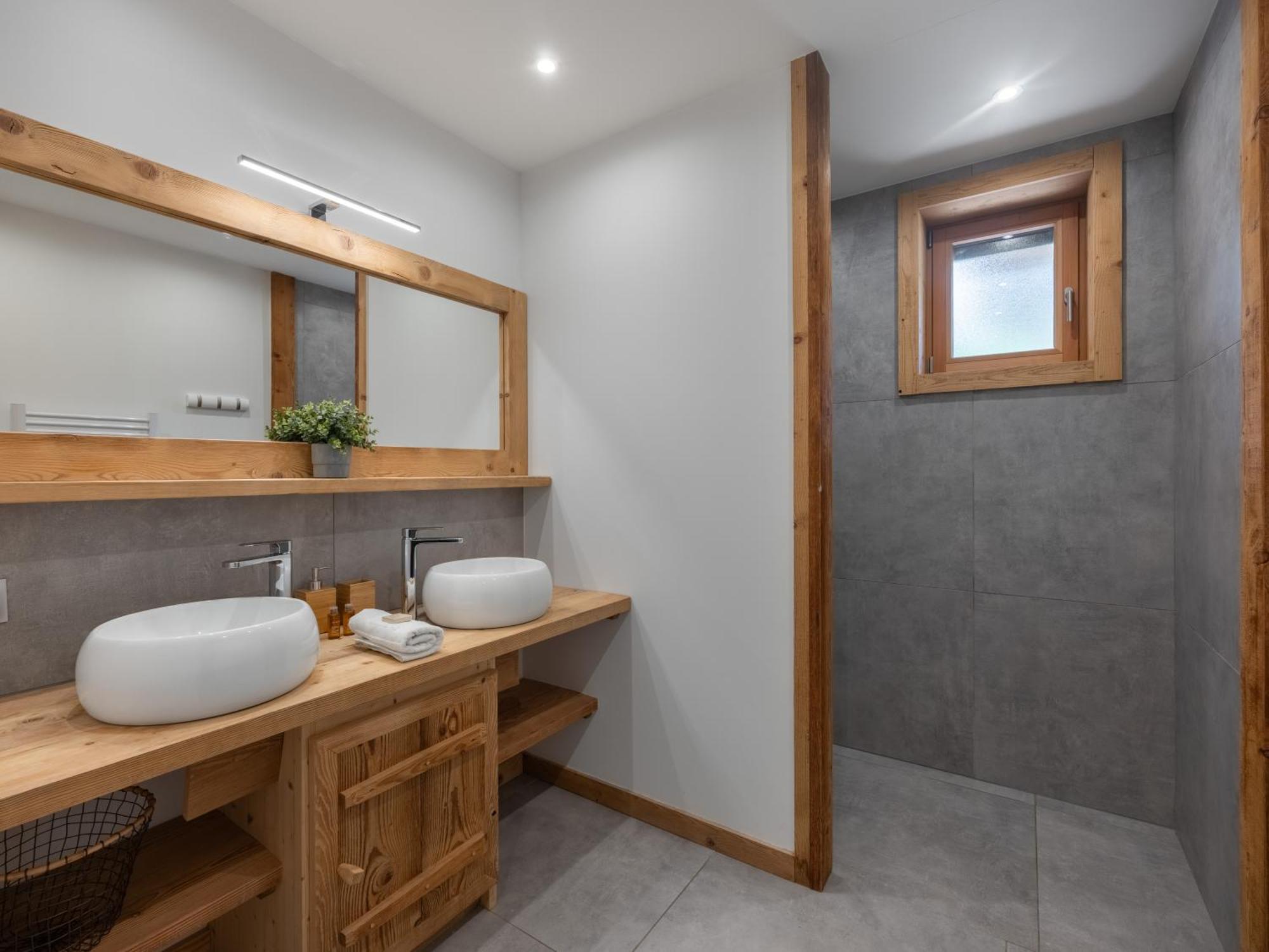 Chalet 1100 - Bo Immobilier Chatel - A Mi-Chemin Du Centre Et Du Linga - Jacuzzi Sauna Et Cheminee エクステリア 写真